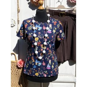 Olasz, virág mintás póló:))