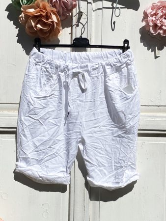 Olasz, extra kényelmes és rugalmas fehér rövid nadrág:)))
