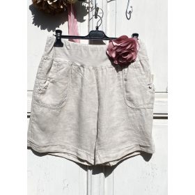 Olasz, len rövid nadrág, zsebekkel, bézs színben:))