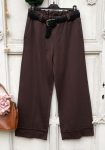   Olasz, alján hajtókás, barna bő szárú nadrág, zsebekkel ,ajándék övvel:))