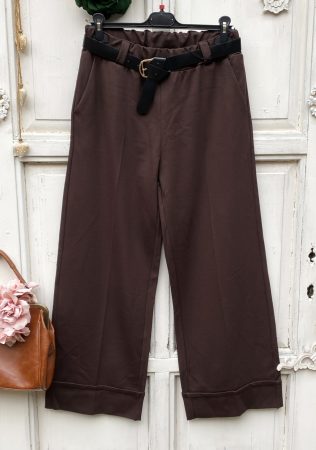 Olasz, alján hajtókás, barna bő szárú nadrág, zsebekkel ,ajándék övvel:))