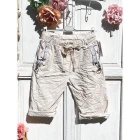   Olasz, extra kényelmes és rugalmas cipzáros, bézs rövid nadrág:)))