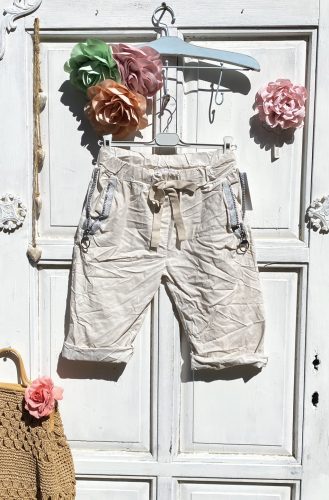 Olasz, extra kényelmes és rugalmas cipzáros, bézs rövid nadrág:)))