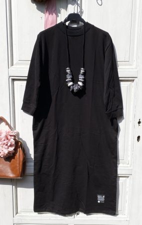 Klasszik fekete , időtálló ruha:))