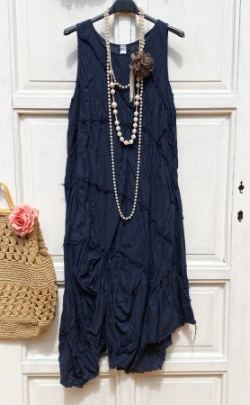 Olasz, Wendy Trendy,  extra szabású húzott sötét kék ruha, imádjuk:))))