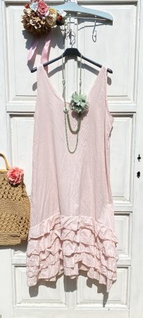 Olasz, fodros aláöltöző ruha, mély rózsaszín színben:)))