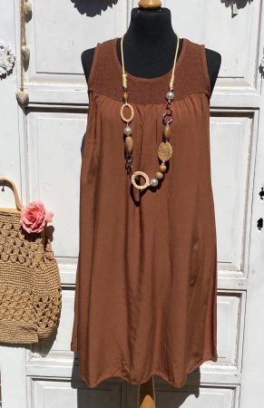 Olasz, könnyed nyári camel ruha:)) Olasz, könnyed nyári camel ruha:))