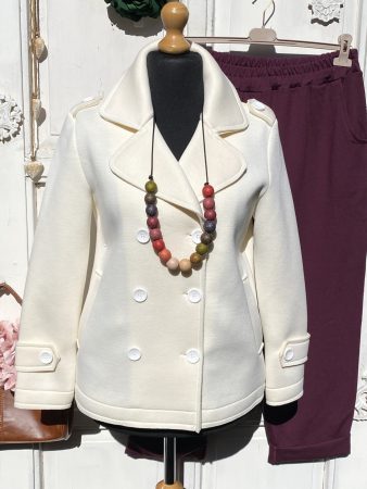 Olasz, dupla soros gombos, hosszított kabát tört fehér színben:))