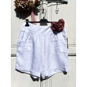 Olasz, len rövid nadrág, zsebekkel, fehér színben:))