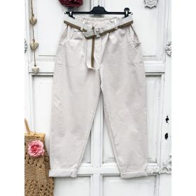   Olasz, extra kényelmes és rugalmas bézs nadrág, ajándék övvel:)))