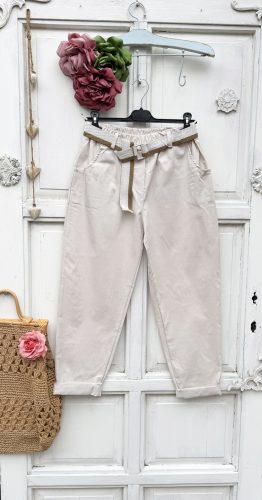 Olasz, extra kényelmes és rugalmas bézs nadrág, ajándék övvel:)))