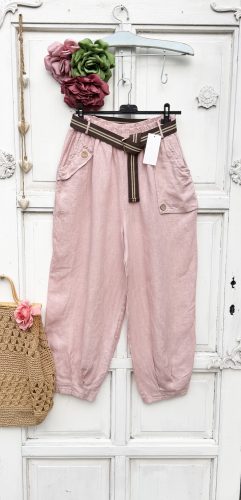 Olasz, elején gombos zsebes, bővebb szabású, len nadrág, pasztell rózsaszín/púderes színben:))