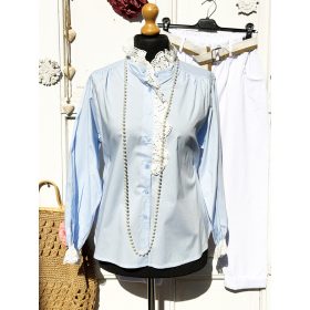 Olasz, csipkés zsabós blúz, pasztell kék színben:))