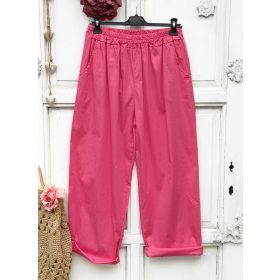 Olasz, bővebb szárú, zsebes ciklámen nadrág:))