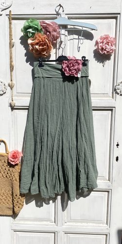 Olasz, libbenős pamut gyűrt szoknya, zöld színben:))
