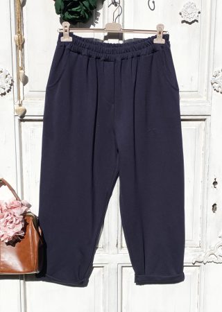 Olasz, bővebb szabású, zsebes kék nadrág:)) Olasz, bővebb szabású, zsebes kék nadrág:))