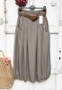 Olasz, elején gombos/zsebes szoknya, cappuccino színben, ajándék övvel:))
